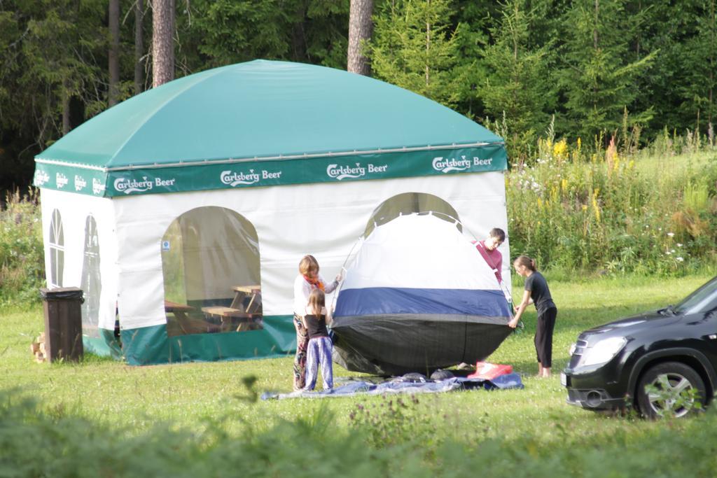 Kempings Ozolkalns Cēsis Exteriér fotografie