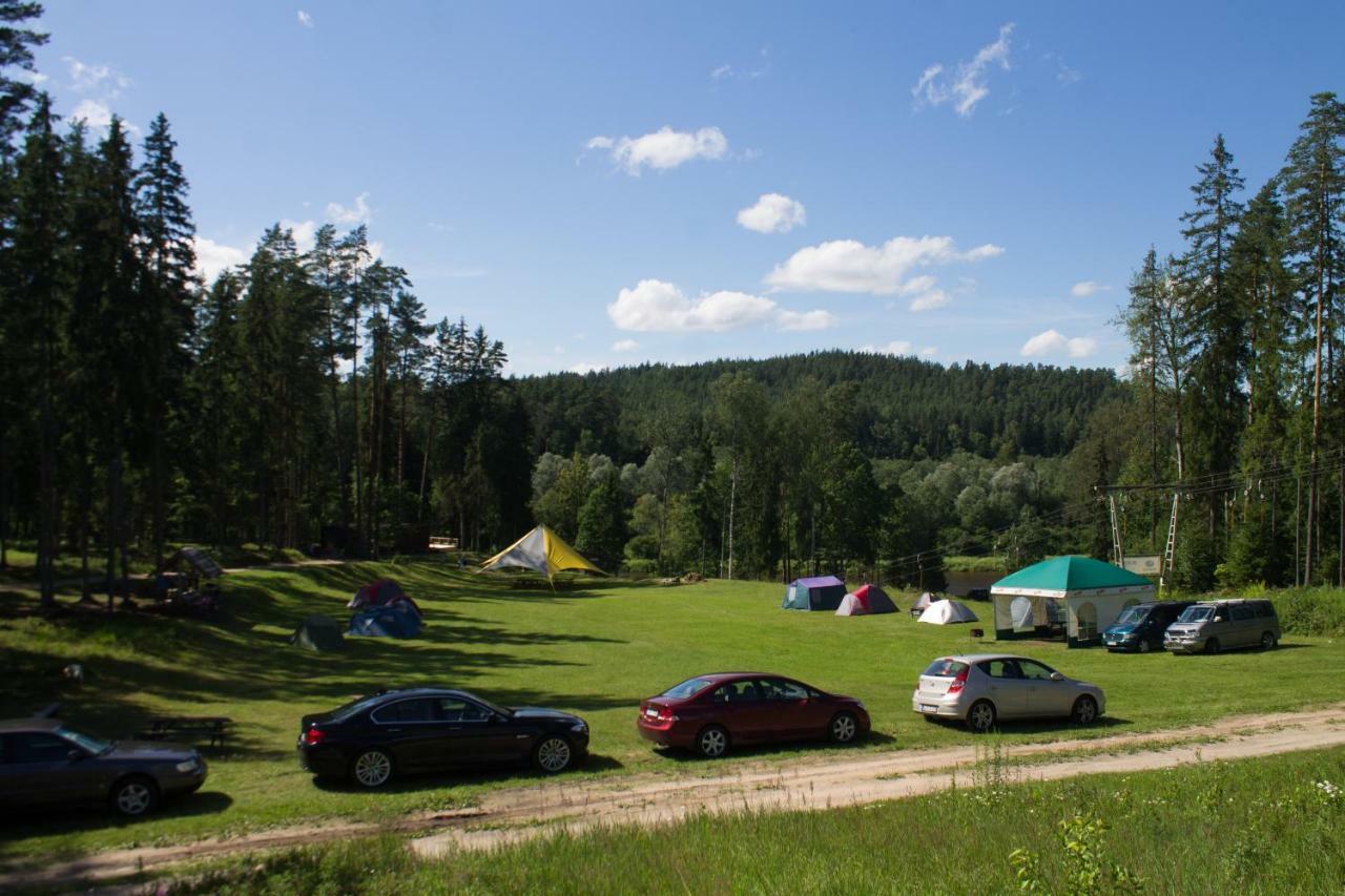 Kempings Ozolkalns Cēsis Exteriér fotografie